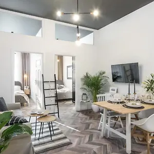  Apartament Jozefa 20 Street 2 Bedroom